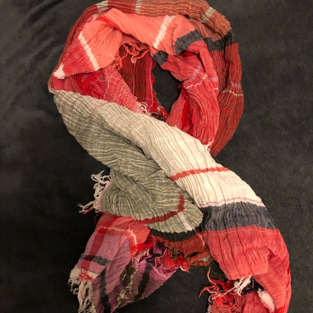 AEO Scarf